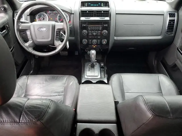 2010 FORD ESCAPE LIMITED  