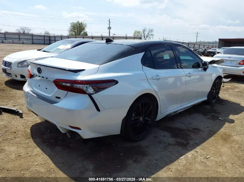 2022 TOYOTA CAMRY XSE V6