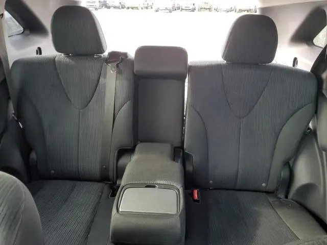 2015 TOYOTA VENZA LE  