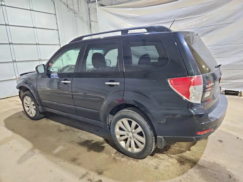 2012 SUBARU FORESTER LIMITED  