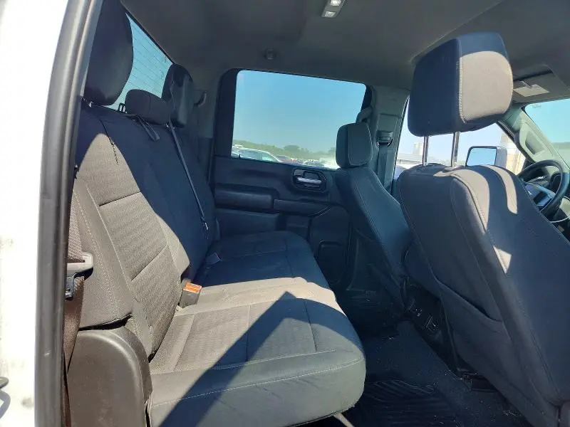 2024 CHEVROLET SILVERADO K2500 CUSTOM  