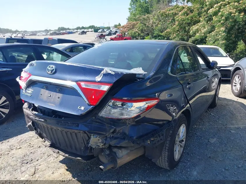 2017 TOYOTA CAMRY LE