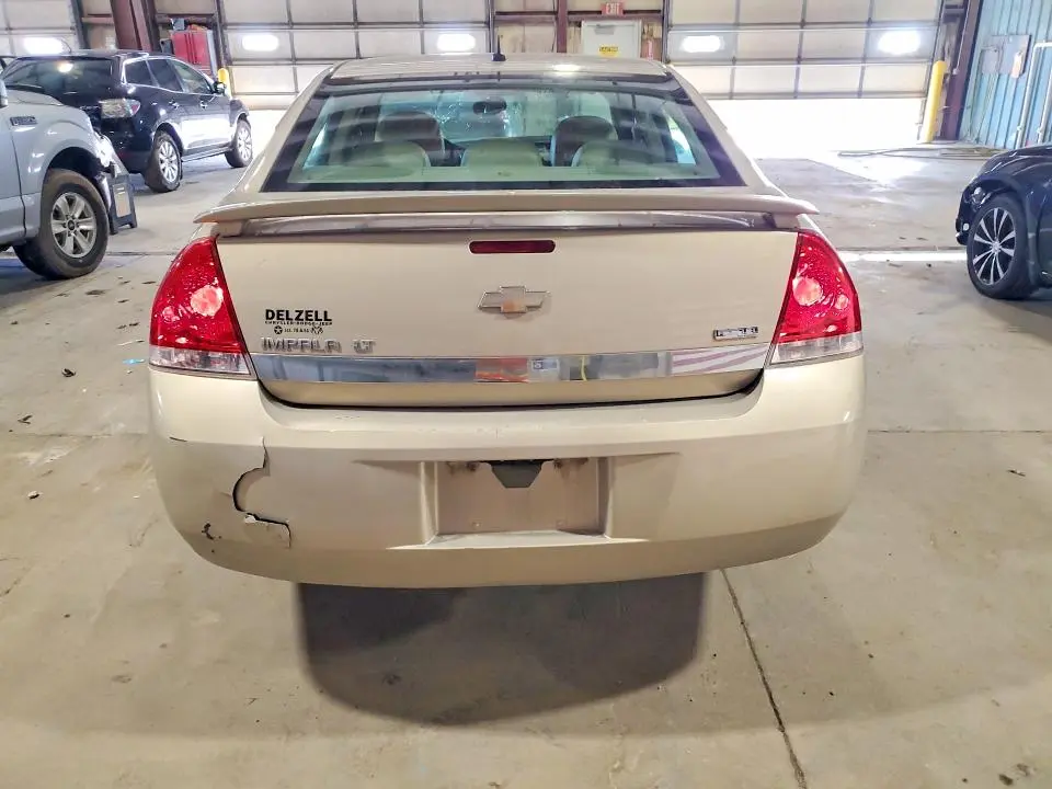 2010 CHEVROLET IMPALA LT  