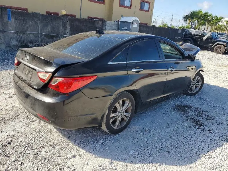 2013 HYUNDAI SONATA SE  