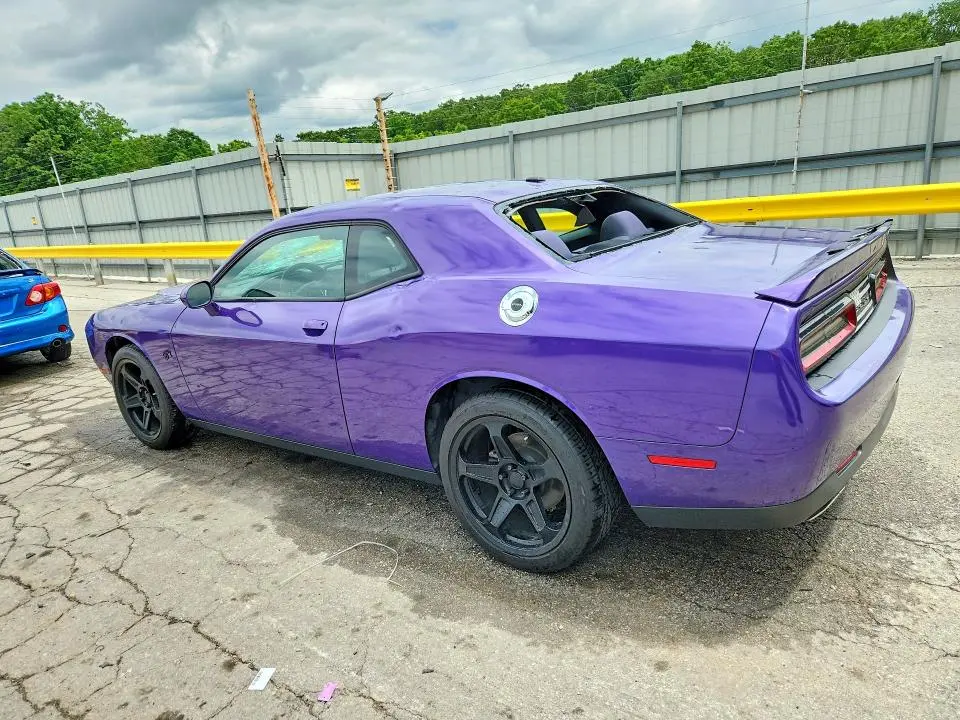 2019 DODGE CHALLENGER SXT  