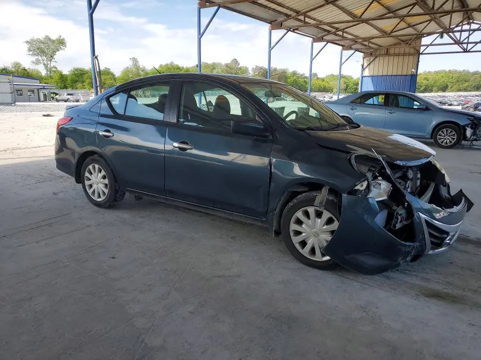 2016 NISSAN VERSA 1.6 SV  