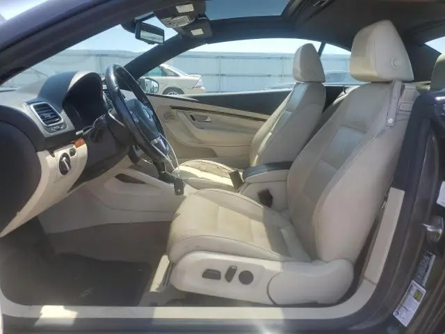 2012 VOLKSWAGEN EOS LUX  