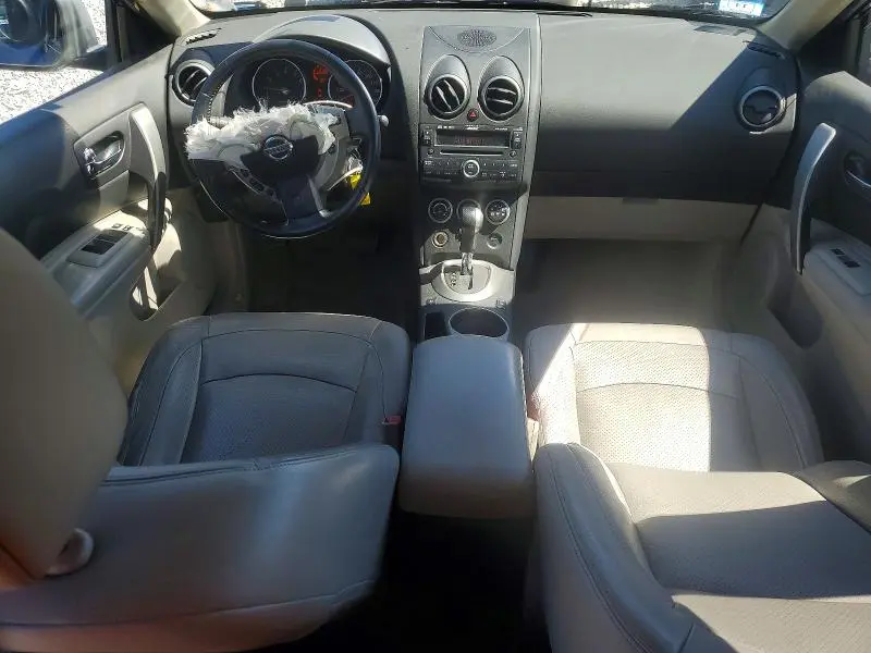 2010 NISSAN ROGUE S  