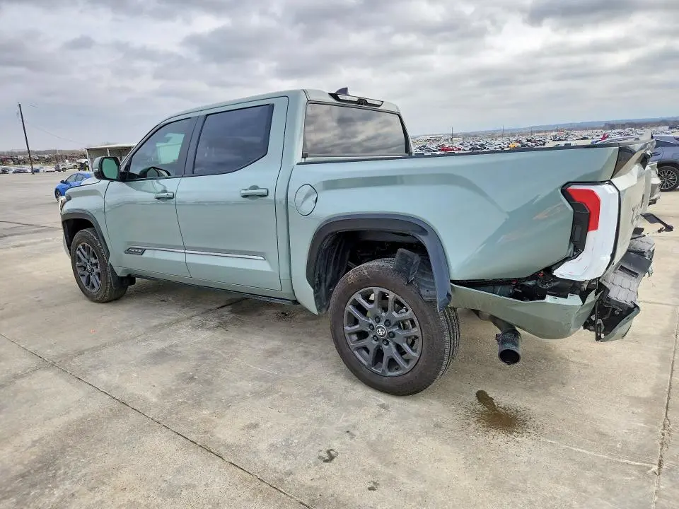 2025 TOYOTA TUNDRA   