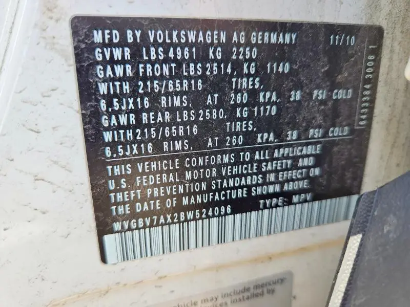 2011 VOLKSWAGEN TIGUAN   