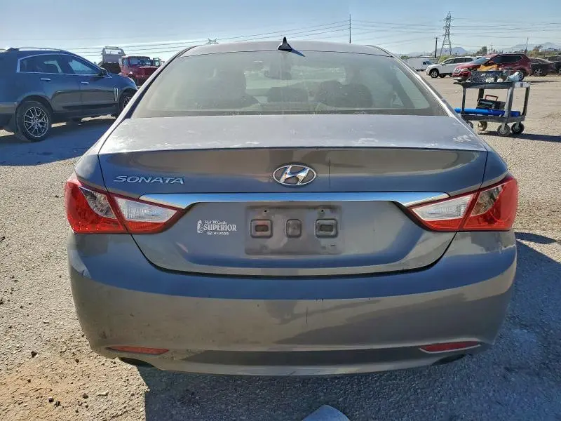 2013 HYUNDAI SONATA SE  