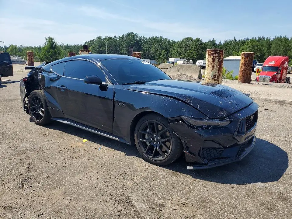 2024 FORD MUSTANG GT  