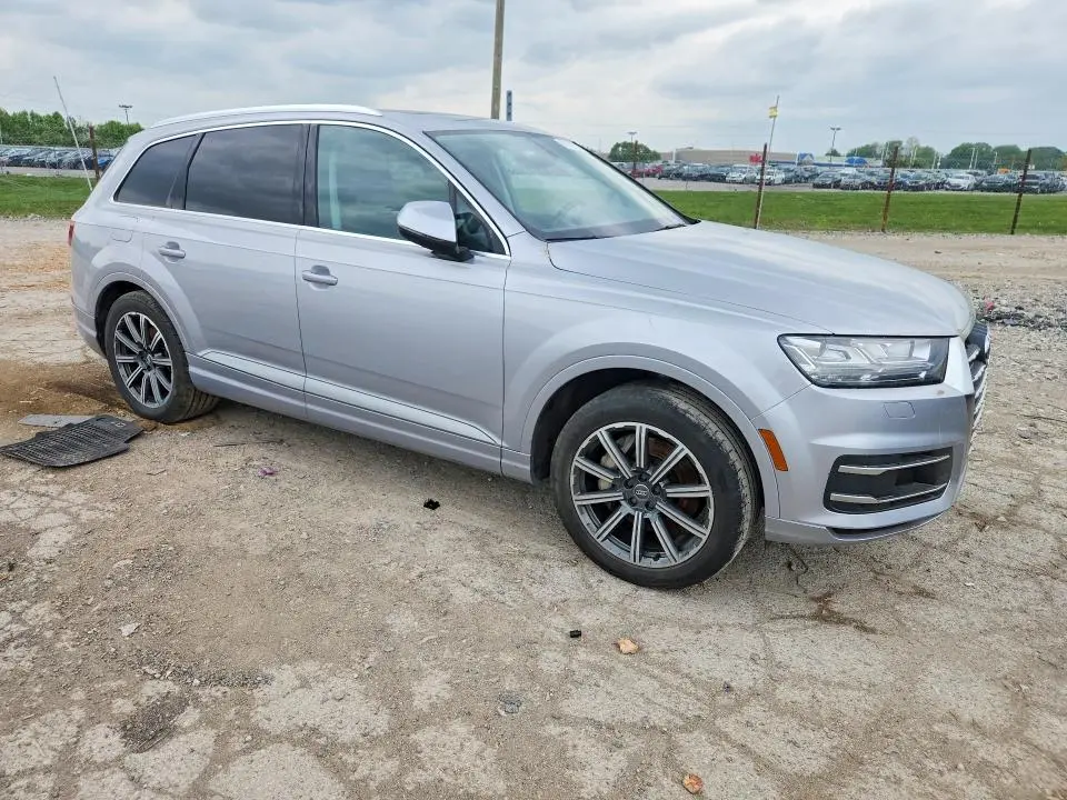 2017 AUDI Q7 PRESTIGE  