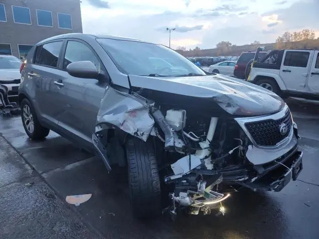 2016 KIA SPORTAGE LX  