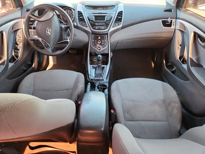 2016 HYUNDAI ELANTRA   