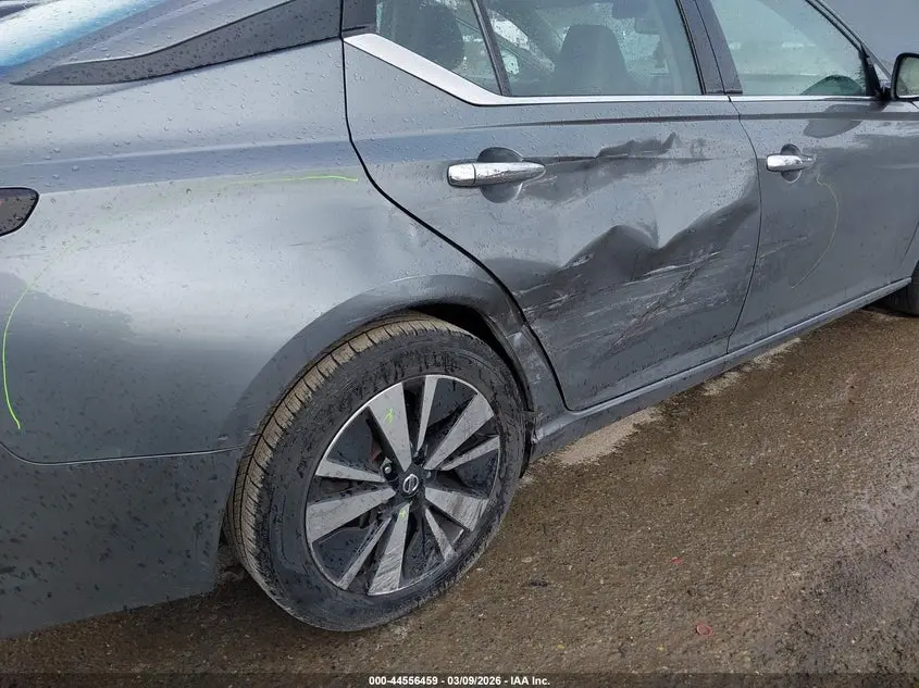 2019 NISSAN ALTIMA 2.5 SL