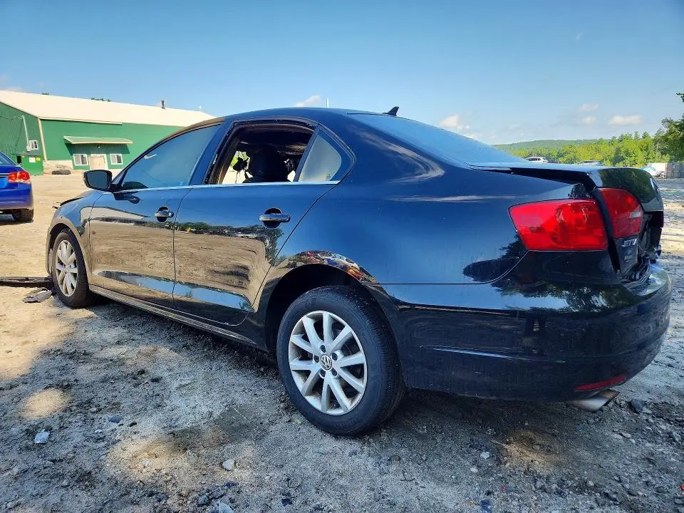 2014 VOLKSWAGEN JETTA SE  