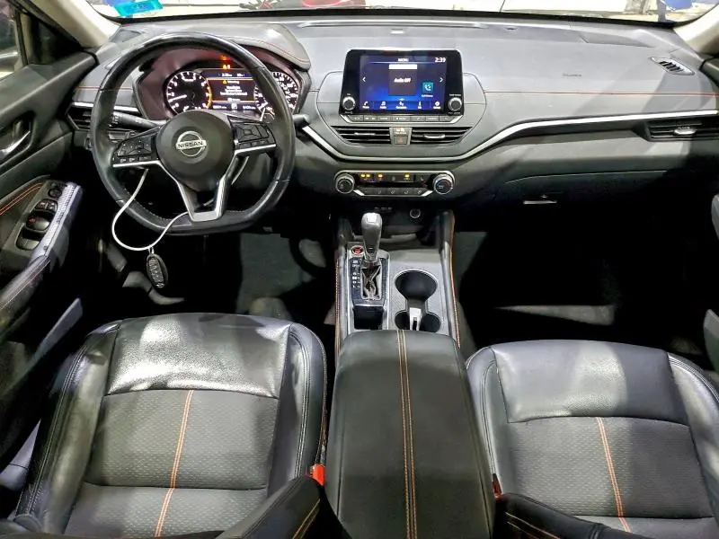 2019 NISSAN ALTIMA SR  