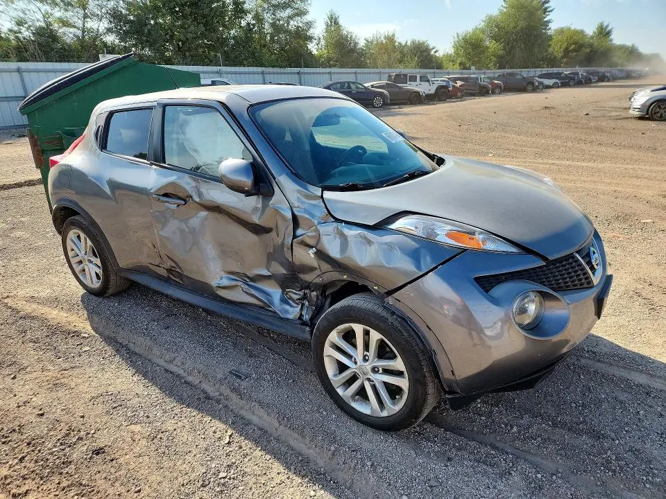 2013 NISSAN JUKE S  
