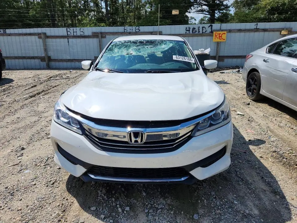 2017 HONDA ACCORD LX  
