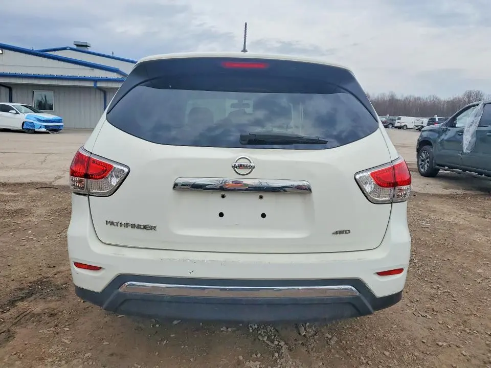 2014 NISSAN PATHFINDER S  