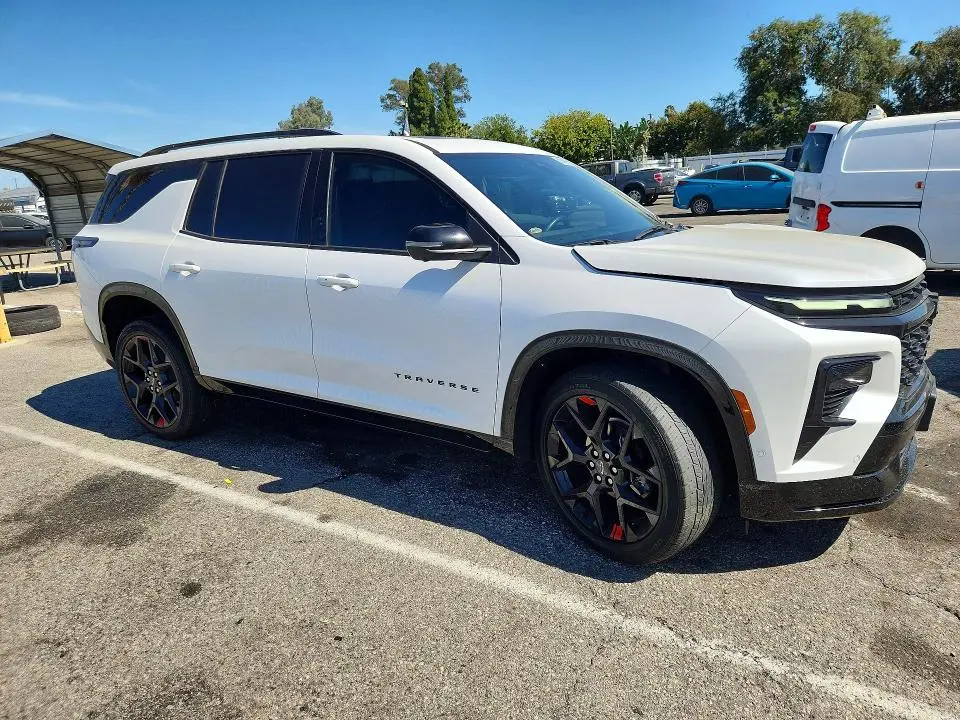2024 CHEVROLET TRAVERSE RS  