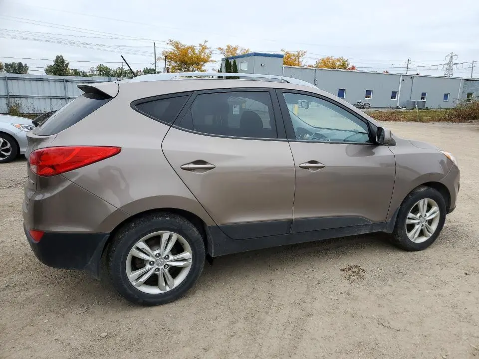 2013 HYUNDAI TUCSON GLS  