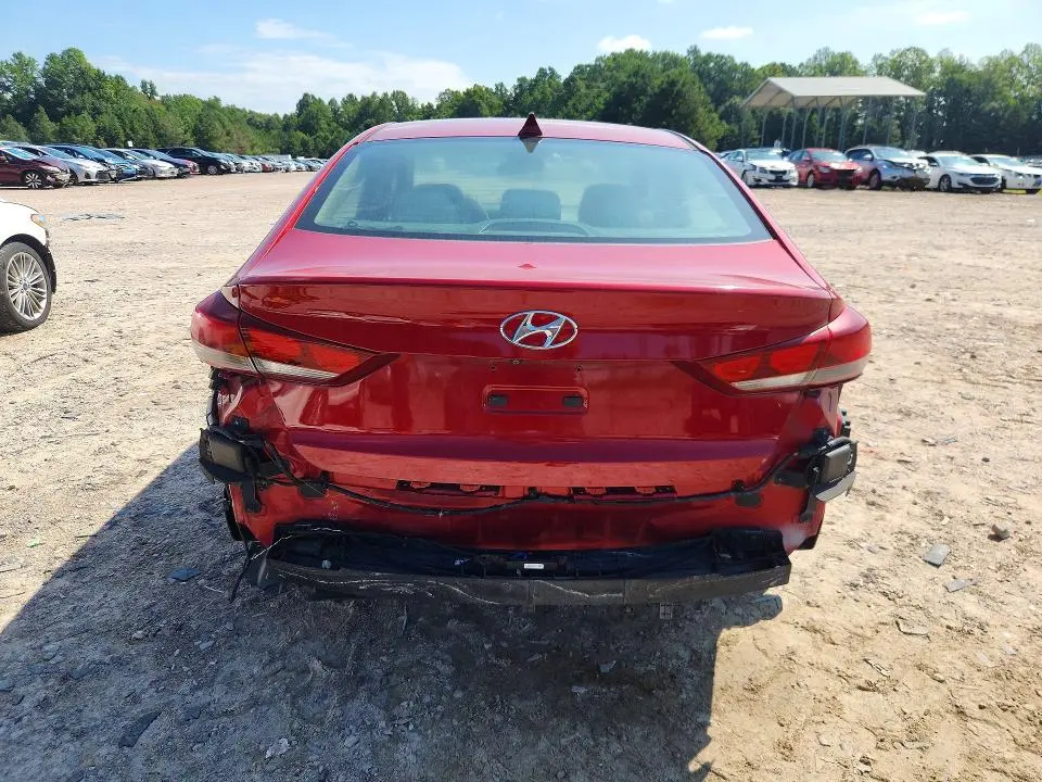 2017 HYUNDAI ELANTRA SE  
