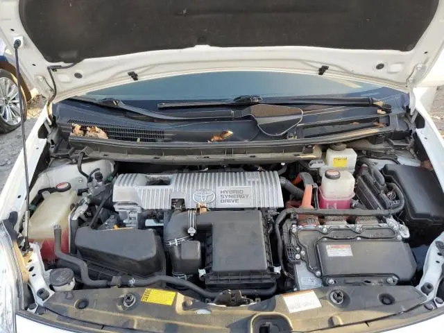 2015 TOYOTA PRIUS   