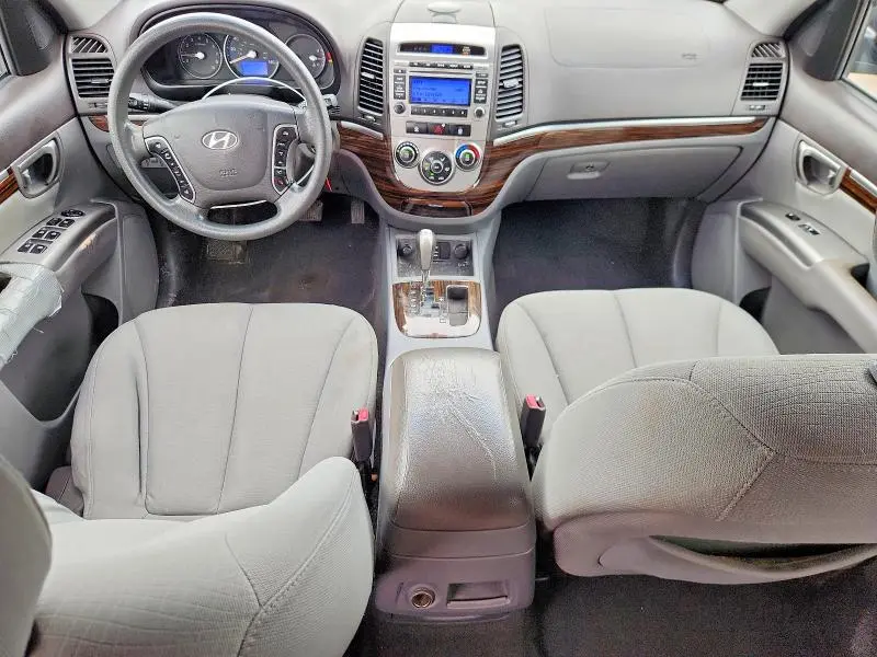 2012 HYUNDAI SANTA FE GLS  