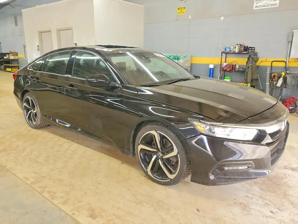 2019 HONDA ACCORD SPORT  