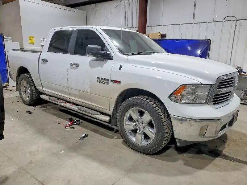2018 RAM 1500 SLT  