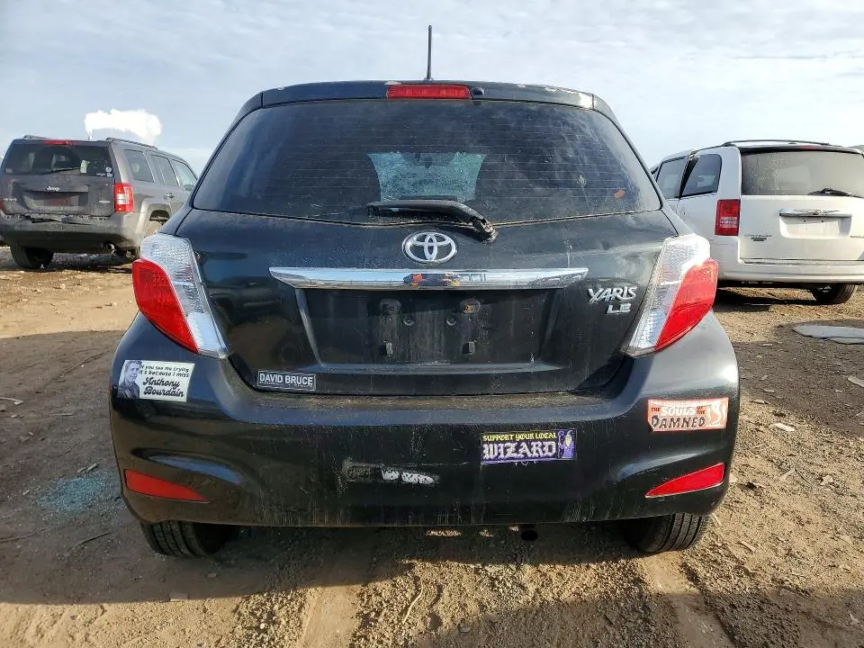 2013 TOYOTA YARIS 5-DOOR LE  