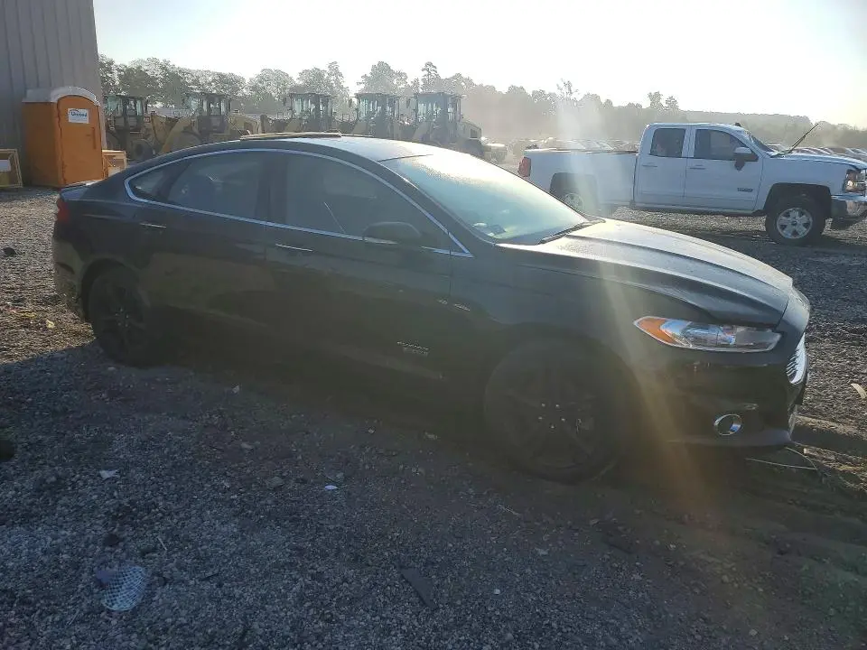 2016 FORD FUSION TITANIUM PHEV  