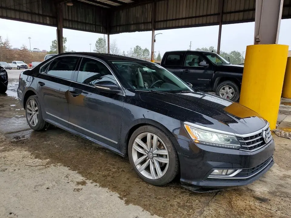 2017 VOLKSWAGEN PASSAT SEL PREMIUM  