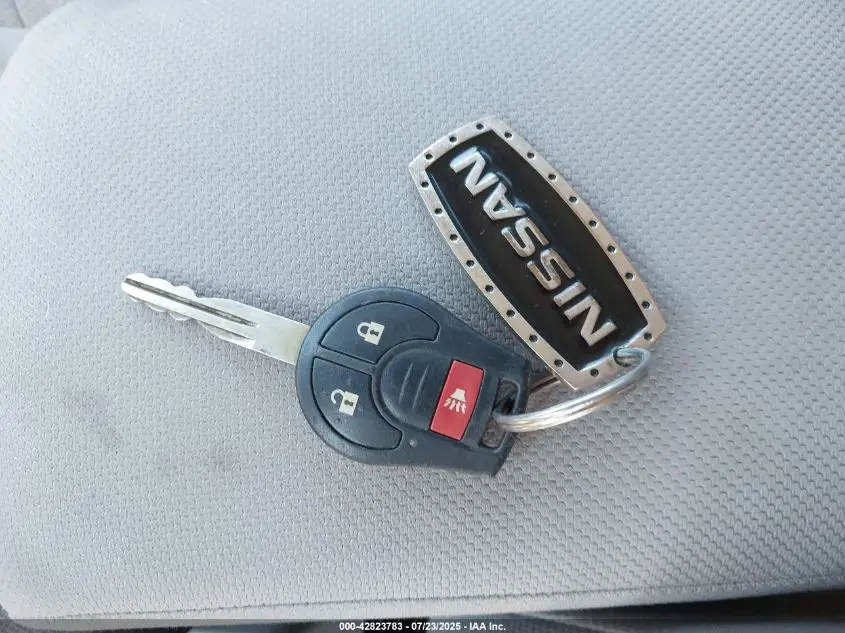 2012 NISSAN ROGUE S