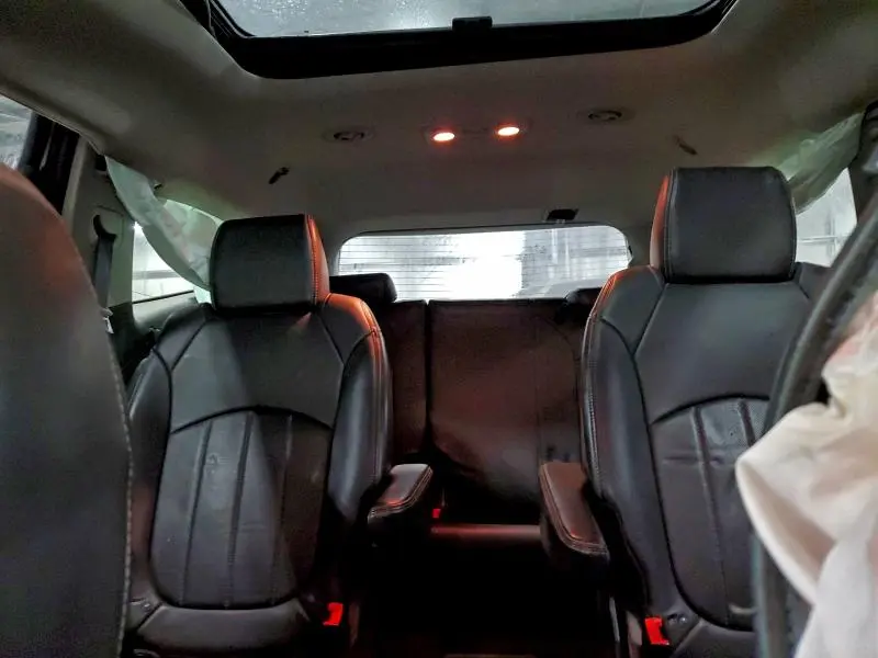 2013 CHEVROLET TRAVERSE LTZ  