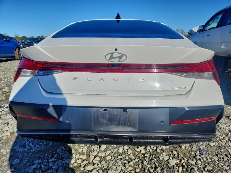 2024 HYUNDAI ELANTRA LIMITED  
