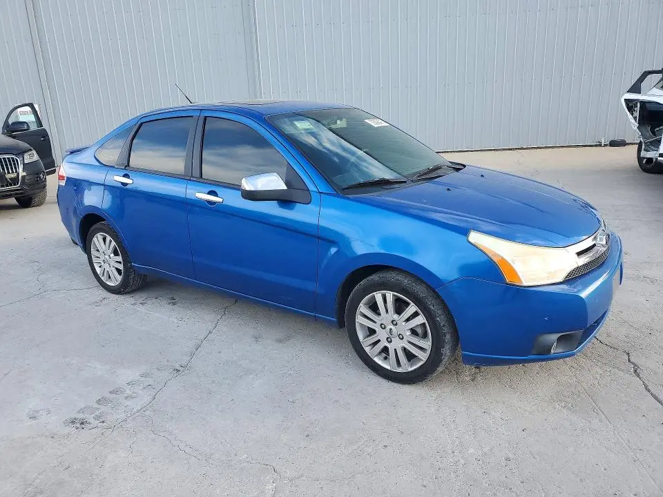 2010 FORD FOCUS SEL  