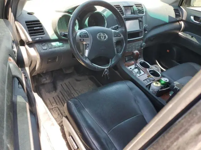 2013 TOYOTA HIGHLANDER LIMITED  
