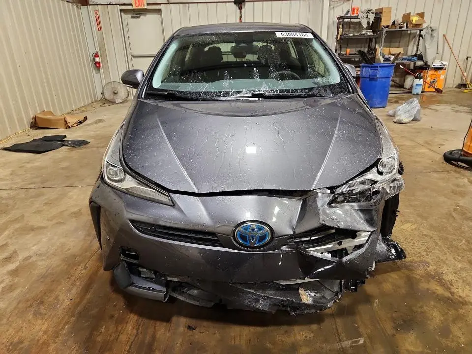 2019 TOYOTA PRIUS LE  
