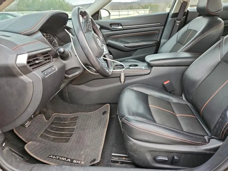 2022 NISSAN ALTIMA SR  