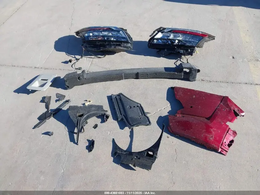 2022 NISSAN PATHFINDER SL 2WD