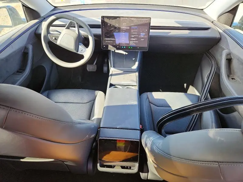2026 TESLA MODEL Y   