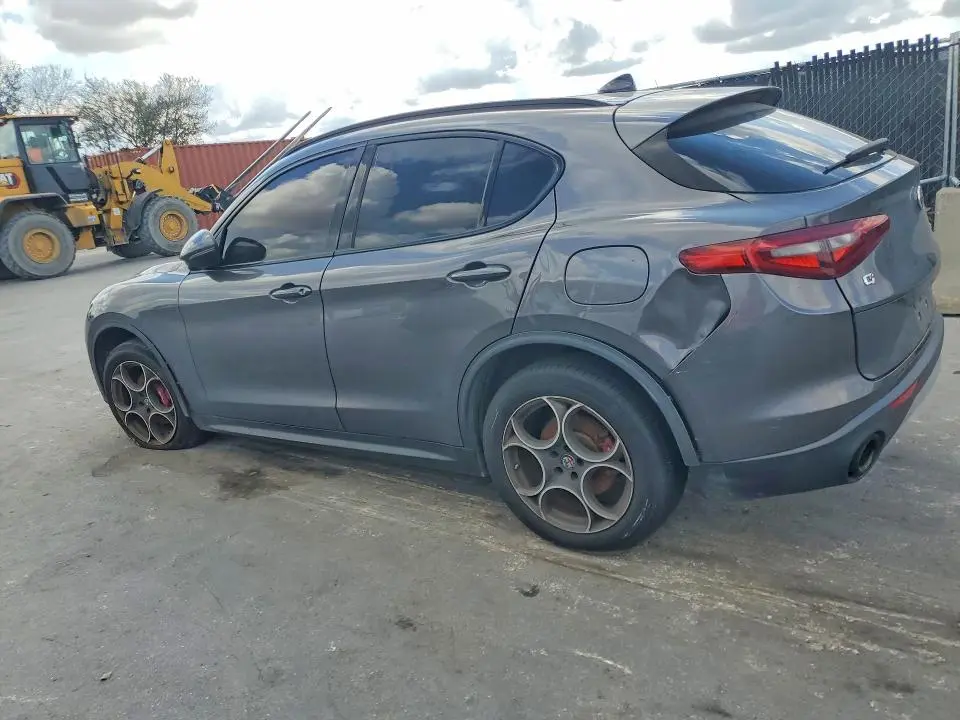 2018 ALFA ROMEO STELVIO SPORT  