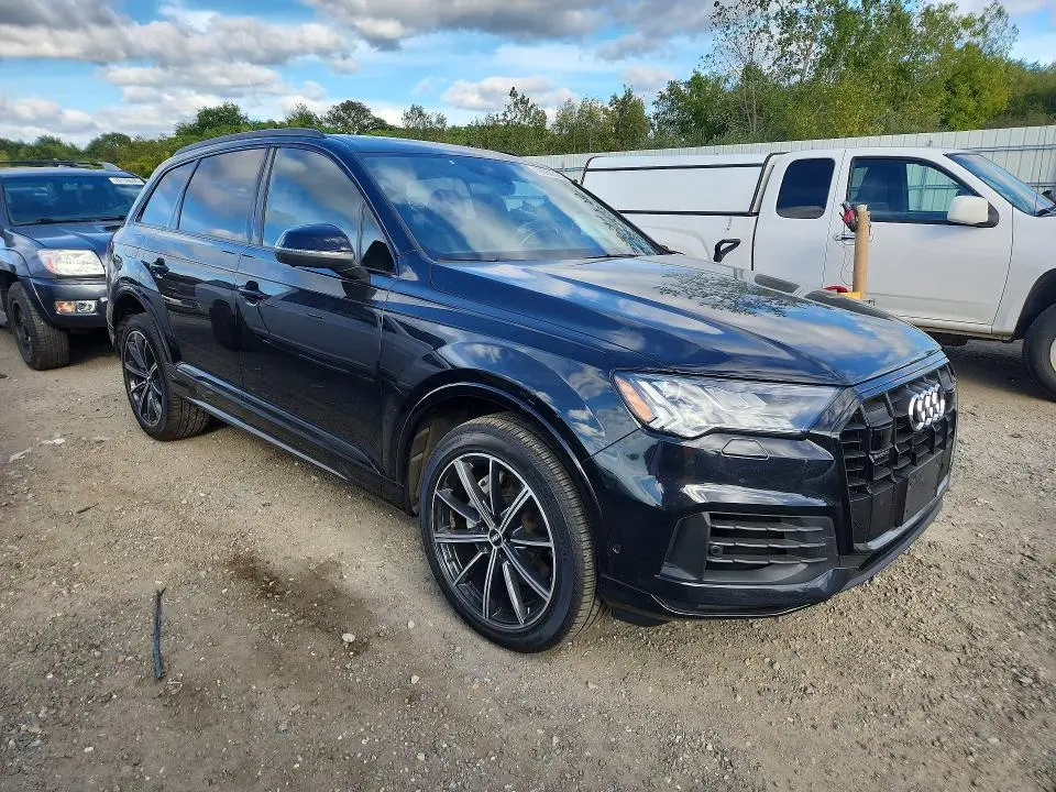 2021 AUDI Q7 PRESTIGE  