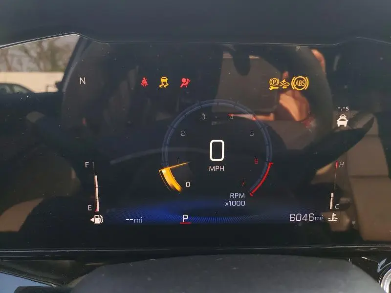 2025 CHEVROLET TRAX 2RS  