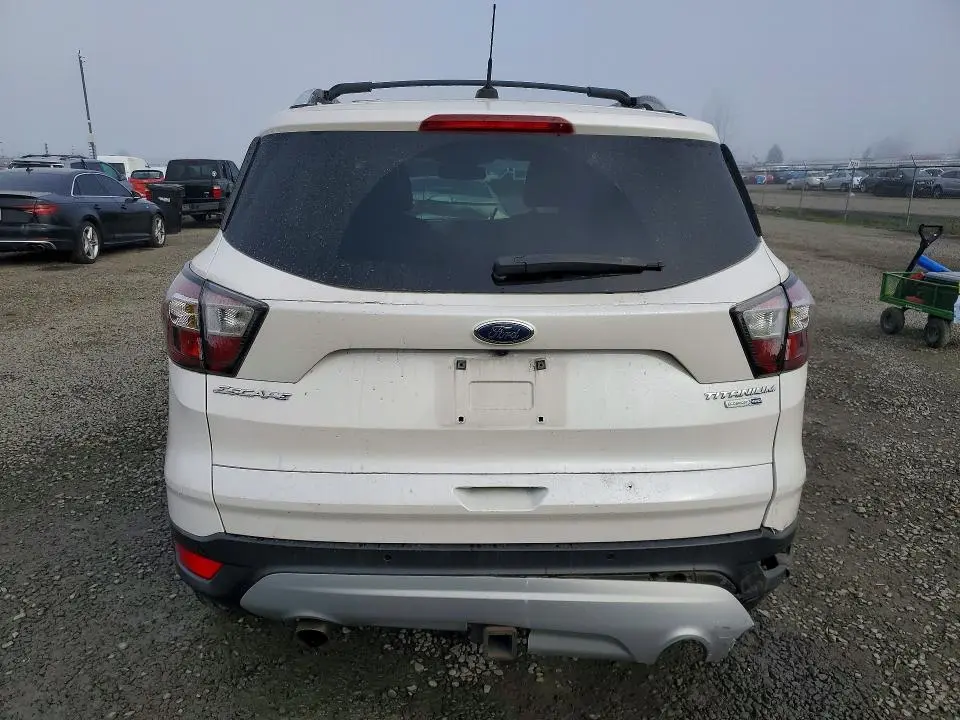 2017 FORD ESCAPE TITANIUM  