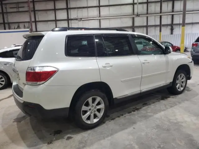 2011 TOYOTA HIGHLANDER BASE  