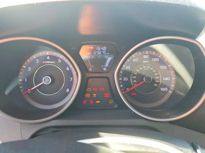 2013 HYUNDAI ELANTRA GLS  